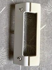 Türgriff + 2 Befestigungsschrauben für Siemens Kühlgerät Kühlschrank KT 15 LS 0