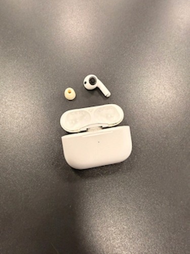 Apple airpods pro ladecase - airpods, 2