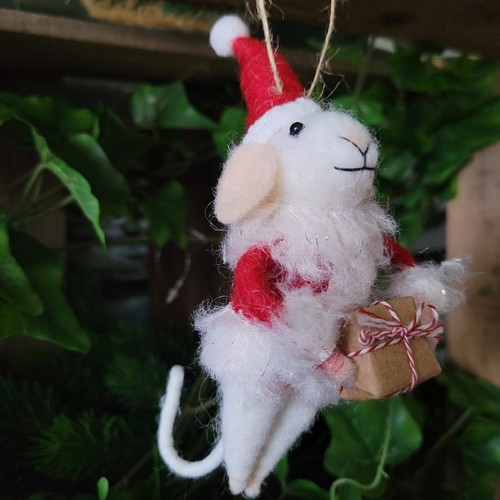 Gefilzte maus santa figur - gefilzte,