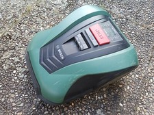 Bosch Indego M 700 Mähroboter mit Ladestation