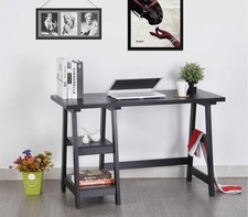 Arbeitszimmer Schreibtisch