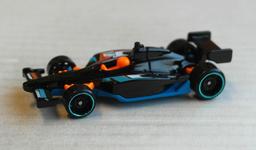 Hot wheels 2011 - 2011, oval