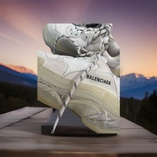 Balenciaga triple sneaker - balenciaga,