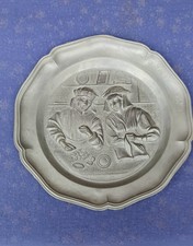  Wandteller Zink ,gepunzt ,alte Berufe ,sehr gut , altersbedingte Spuren