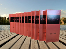 Valentino Donna Born in Roma