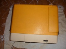 Plattenspieler Tragbarer Plattenspieler nur mit Batteriebetrieb Typ LESA MADY 2