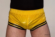 racer Shorts M Sprintershorts Polyamid wetlook shiny Glanzshorts wie Nylon