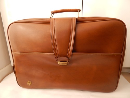 Kleiner alter vintage koffer - kleiner, vintage-koffer
