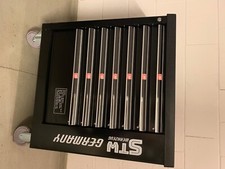 Werkzeugwagen mit einem 295-