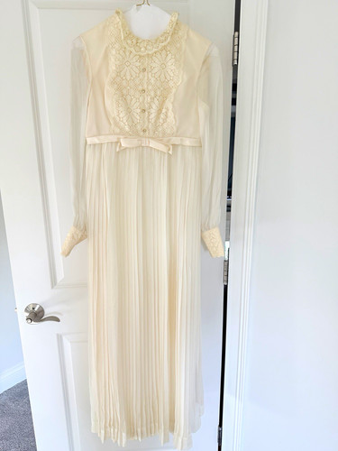 Vintage 60s 70s ivory - vintage, lace
