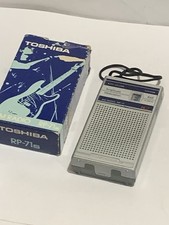VINTAGE RADIO TOSHIBA BAND