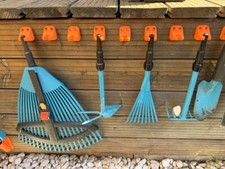 Gardena Combi System Werkzeughalter Halterungen - Wandhalterungen für Garten