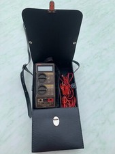 Digitaler Multimeter gebraucht, mit Ledertasche