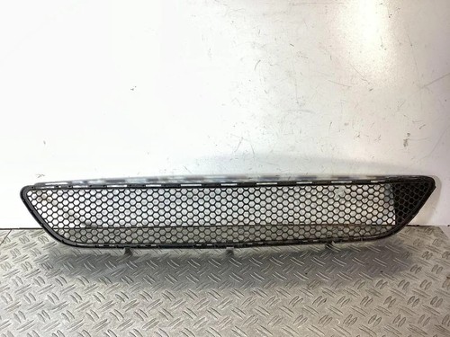Mercedes benz w205 gitter - mercedes-benz,