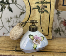 1940/50er kleiner Vintage Porzellan Glanz Parfüm Zerstäuber mit Stiefmütterchen Blume sehr guter Zustand