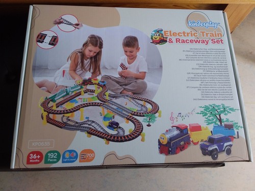 Elektrische eisenbahn mit - eisenbahn,
