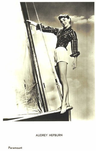 Audrey hepburn - ,