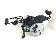 Rollstuhl Pflegerollstuhl