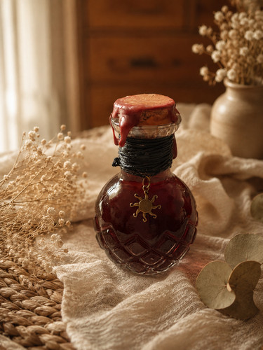 Rote magic potion flasche mit - rote,