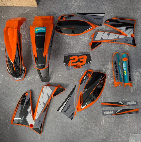 Grafik plastik ktm - +,