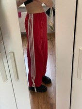 jogginghose damen rot schleife streifen techno rave 