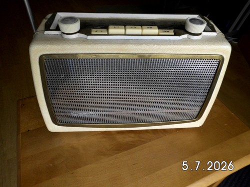 Kofferradio alt spielt quelle - spielt,
