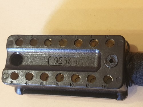 Mercedes w124 etc stecker - w124,