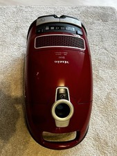 Miele S8  S8310 2200 W Rar Rot