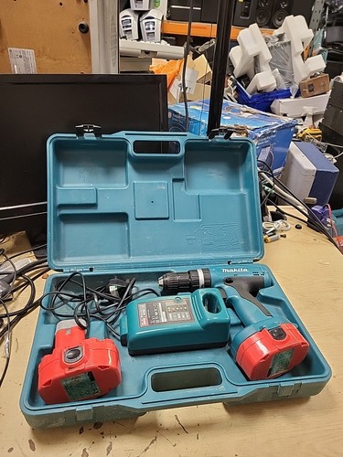 Makita 18v akku - makita, bohrhammer