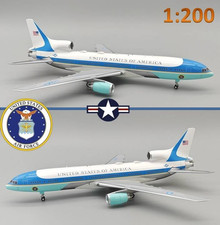 InFlight 1/200 WB-1011-USAF