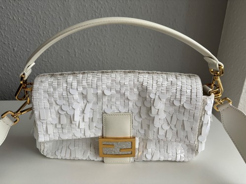 Fendi baguette - fendi,
