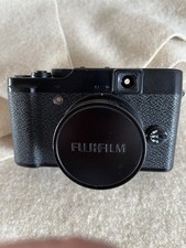 Fujifilm FinePix X Series X10 12.0  MP Digitalkamera - Schwarz