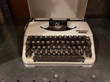 Alte Schreibmaschine Olympia Splendid 33, Retro,  Vintage, Ungetestet 