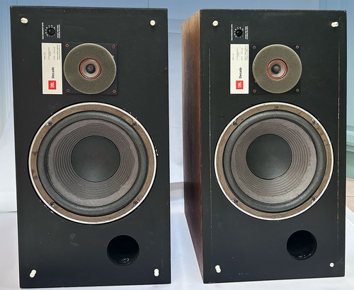 Vintage pair jbl - of,