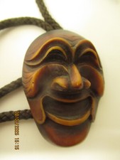 Maske Schwäbische Allemanische Fasnet Kettenanhänger Kordel 6x4x2,5cm