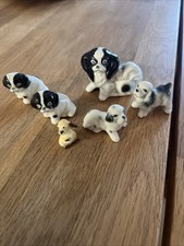Kleine Porzellan Hundefiguren Sammlung