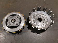 Suzuki DR 650  (SP41-SP42)