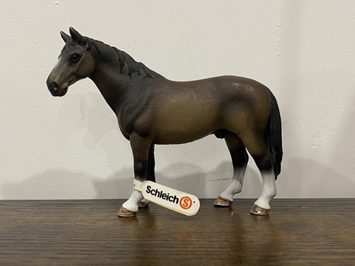 Schleich pferde hannoveraner - schleich,