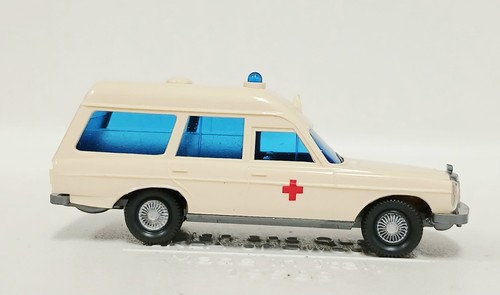 Wiking mercedes 200 - wiking,