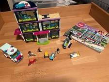 LEGO FRIENDS: Heartlake