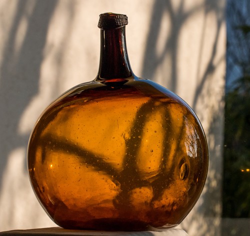 Antike flasche mundgeblasen - flasche,