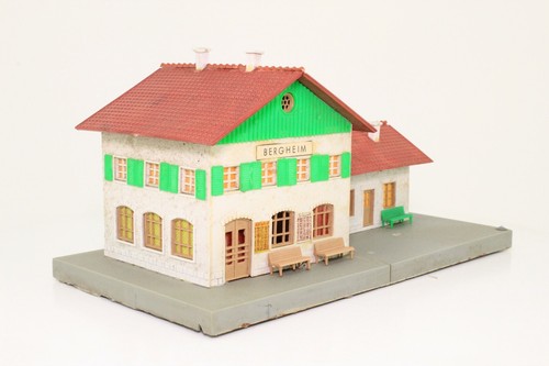 Vau 221 bahnhof bergheim - vau-pe, h0