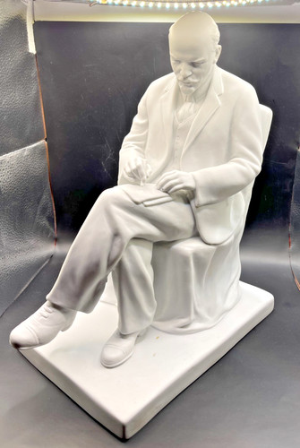 Große alte porzellanfigur - alte,