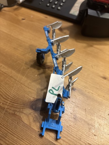 Siku farmer 2051 - 1:32,