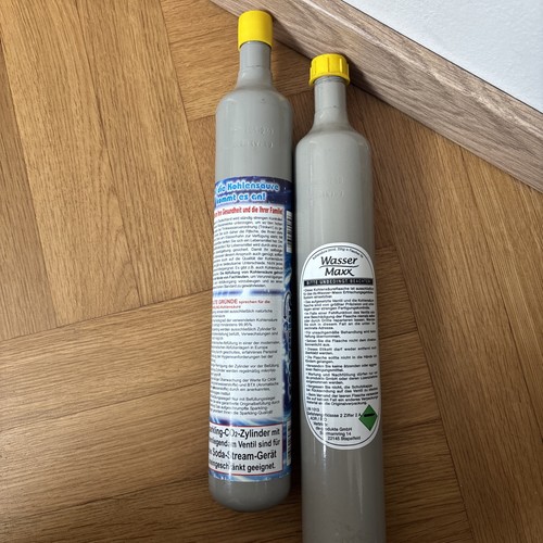 Zwei co2 kartusche - kartusche,