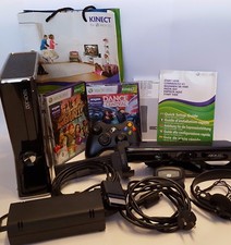 Microsoft Xbox 360 250GB Kinect Bundle + PC gaming receiver + hama Halterung
