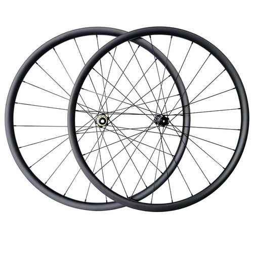 700C