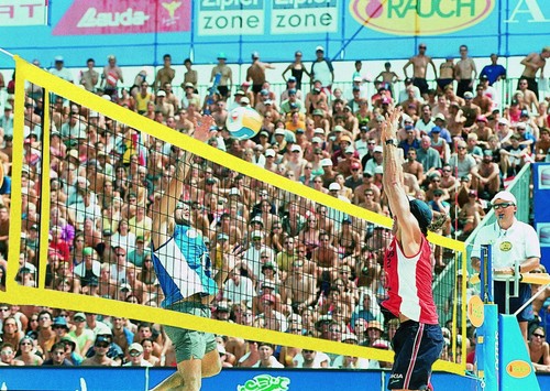 Huck beach volleyball - huck, beach-volleyball-netz