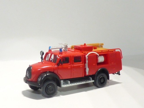 Preiser feuerwehr tlf 16 - preiser,