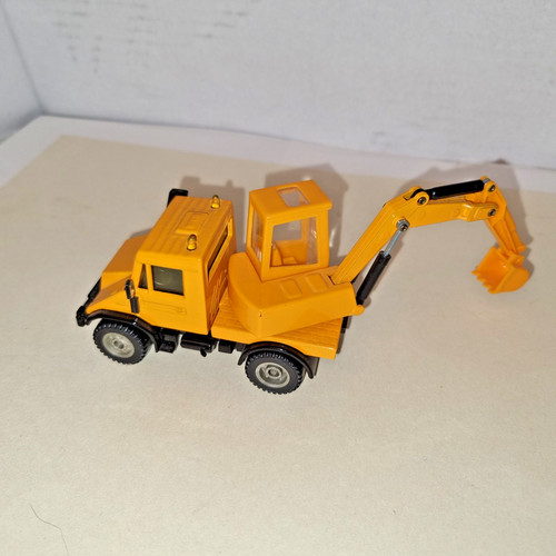 Siku 2537 mercedes benz - mercedes, unimog